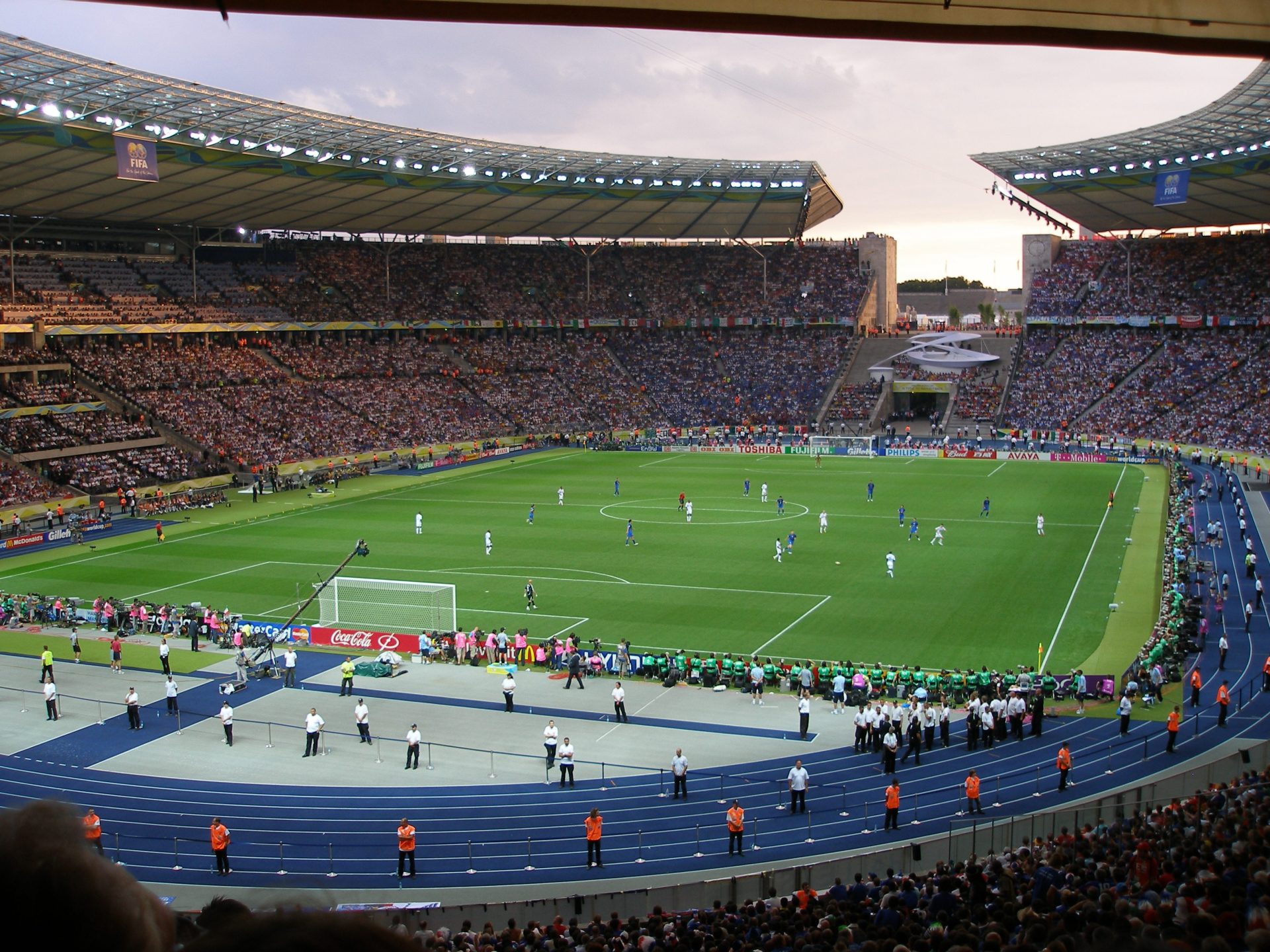 pixel-sepp-football-stadium-